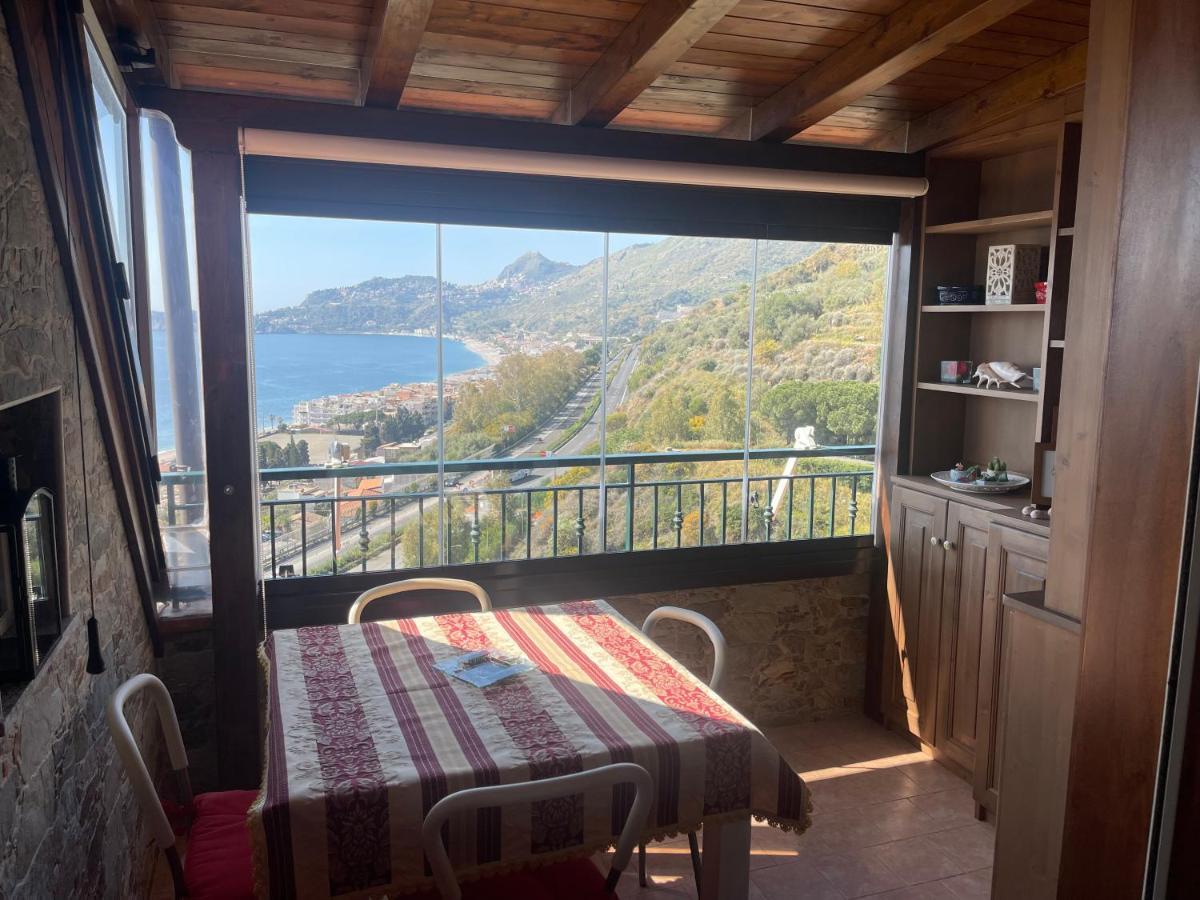 Апартаменты Casa Vacanze Cuzari Летоянни Экстерьер фото