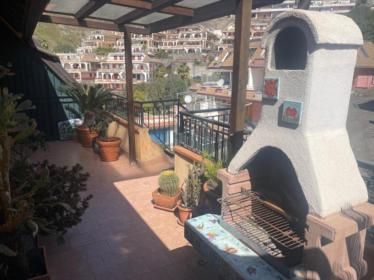 Апартаменты Casa Vacanze Cuzari Летоянни Экстерьер фото