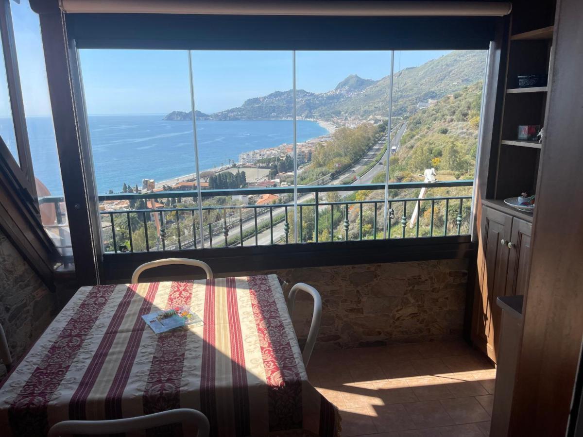 Апартаменты Casa Vacanze Cuzari Летоянни Экстерьер фото
